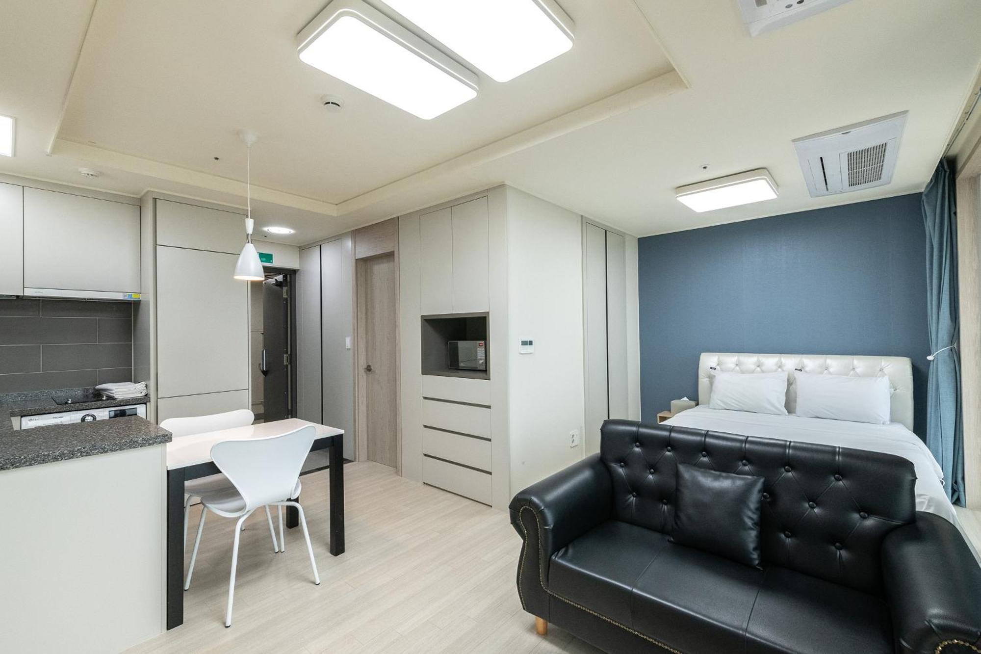 The November Stay In Landmark Inchon Exterior foto