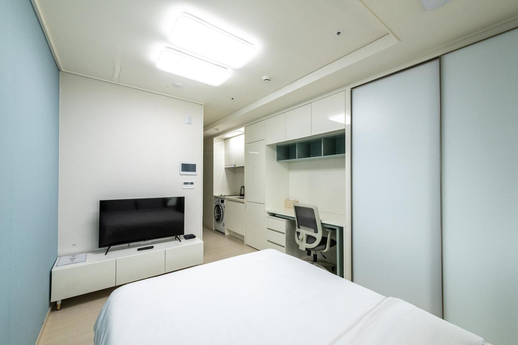 The November Stay In Landmark Inchon Exterior foto